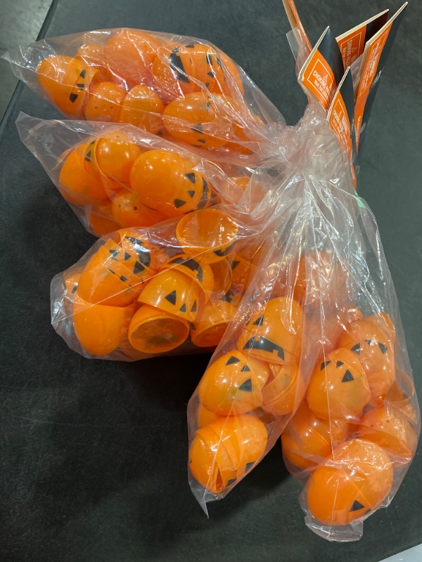 Photo 1 of 5pk Orange Halloween Eggs 