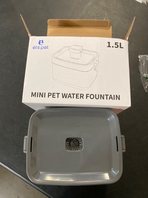 Photo 2 of ELS PET Automatic Cat Water Fountain - USB Ultra-Quiet 1.5L Translucent Mini Tank for Small to Medium Cats