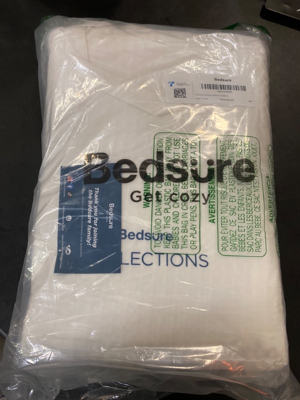 Photo 2 of BEDSURE Cotton Duvet Cover King - 100% Cotton Waffle Weave Coconut White Duvet Cover King Size, Soft and Breathable King Duvet Cover Set for All Season (King, 104x90'') King Coconut White