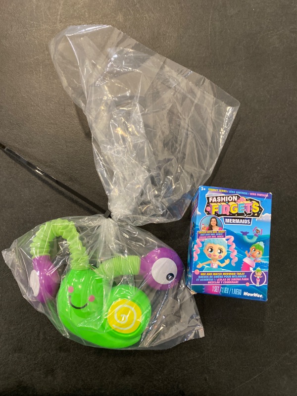 Photo 3 of Kids Fidget toy bundle 