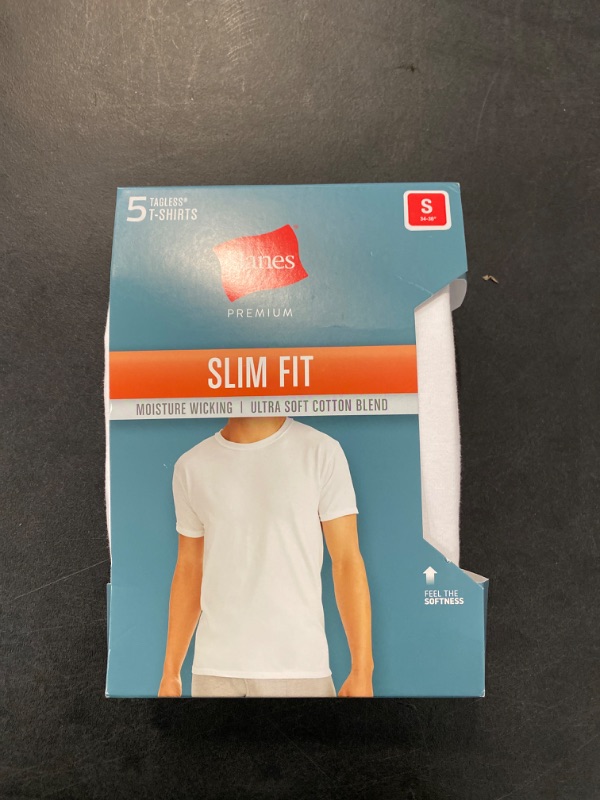 Photo 3 of Small 34-36" Hanes Men's Premium 5pk Slim Fit Crewneck T-Shirt

