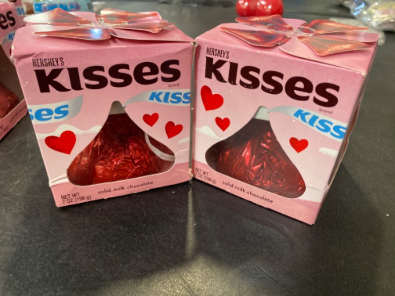 Photo 2 of 2 Pack of Hersheys Kisses Valentines Day Solid Milk Chocolate Candy Gift Box - 7oz