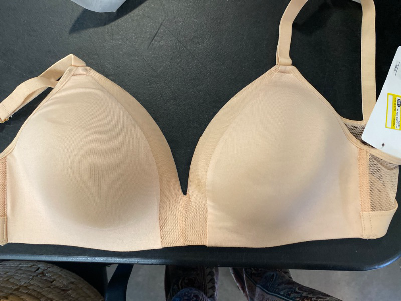 Photo 2 of 36D All.You. LIVELY Women's All Day Deep V No Wire Bra