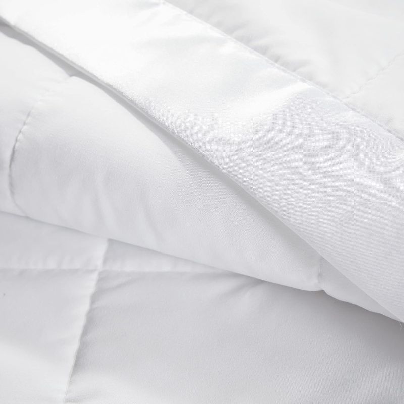 Photo 2 of Madison Park Windom Down Alternative Blanket, Premium 3M Scotchgard Moisture Wicking Treatment, Lightweight and Soft Bed Cover For All Season, Satin Trim, White Full/Queen

