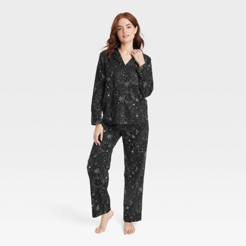 Photo 1 of Women's Flannel Pajama Set - Stars Above™ Black L
