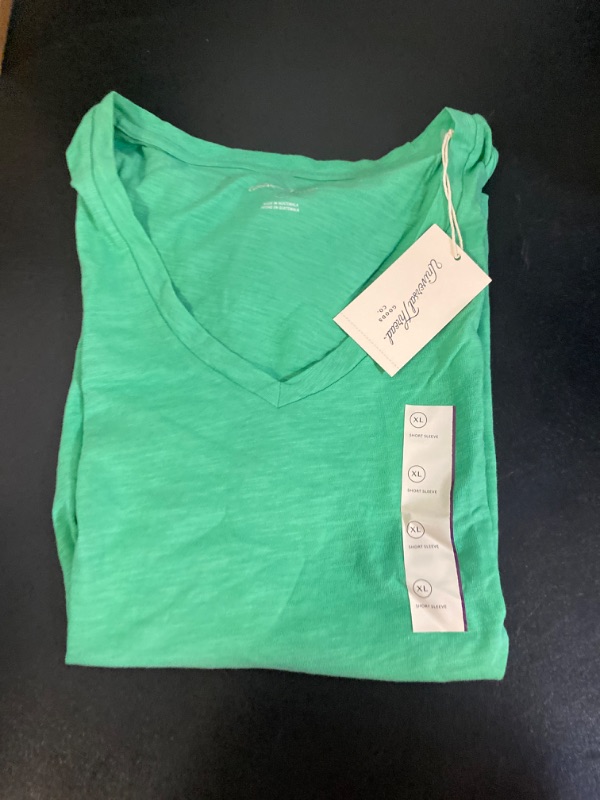 Photo 2 of Women's Slim Fit Short Sleeve V-Neck T-Shirt - Universal Thread™ Light Green XL
