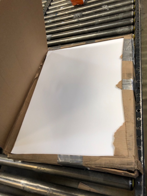 View 2 of Sax Sulphite Drawing Paper, 70 lb, 18 x 24 Inches, Extra-White, Pack of 500 - 206303