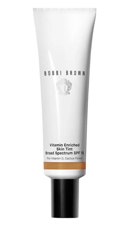 Photo 1 of Bobbi Brown Vitamin Enriched Hydrating Skin Tint SPF 15 with Hyaluronic Acid Golden 4
