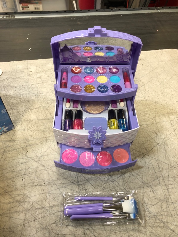 Photo 1 of KIDS MAKEUP KIT 