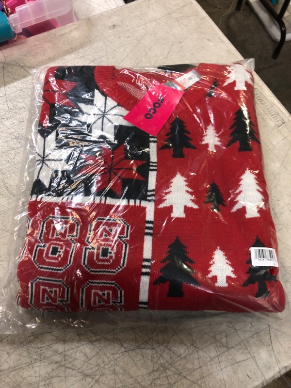 Photo 2 of FOCO Men's NCAA Busy Block Ugly Sweater North Carolina State Wolfpack 9-538 Team Color 
LARGE 