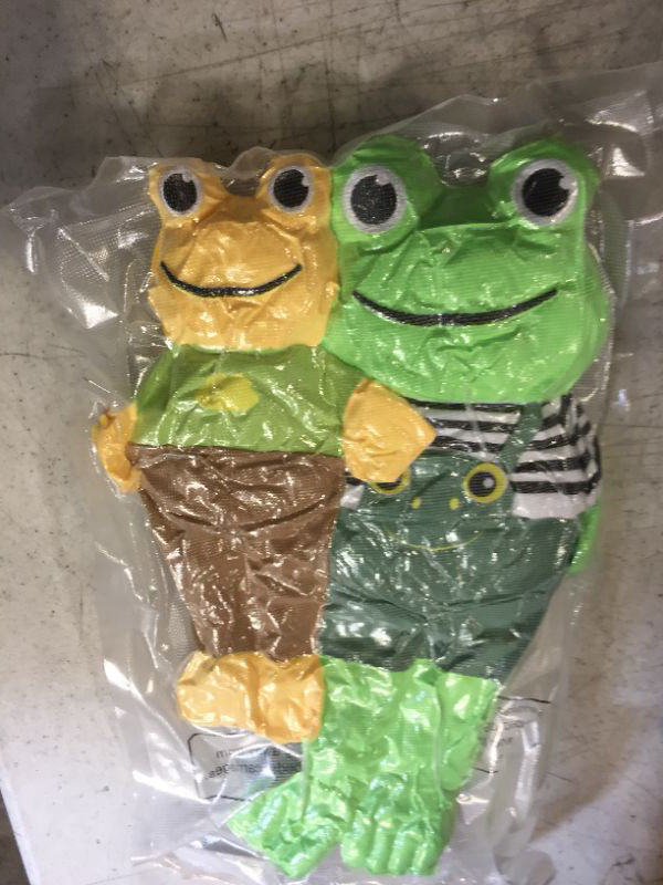 Photo 1 of 2PCS FROGS 