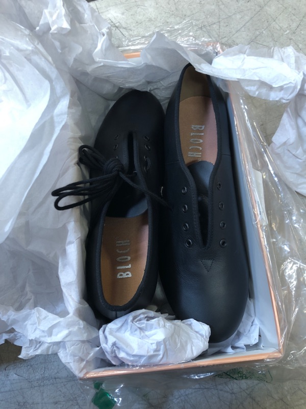 Photo 2 of Bloch Women's Dance Jazz Full-Sole Leather Tap Shoe 9 Black (NEW BUT MISSING ONE SHOELACE) 