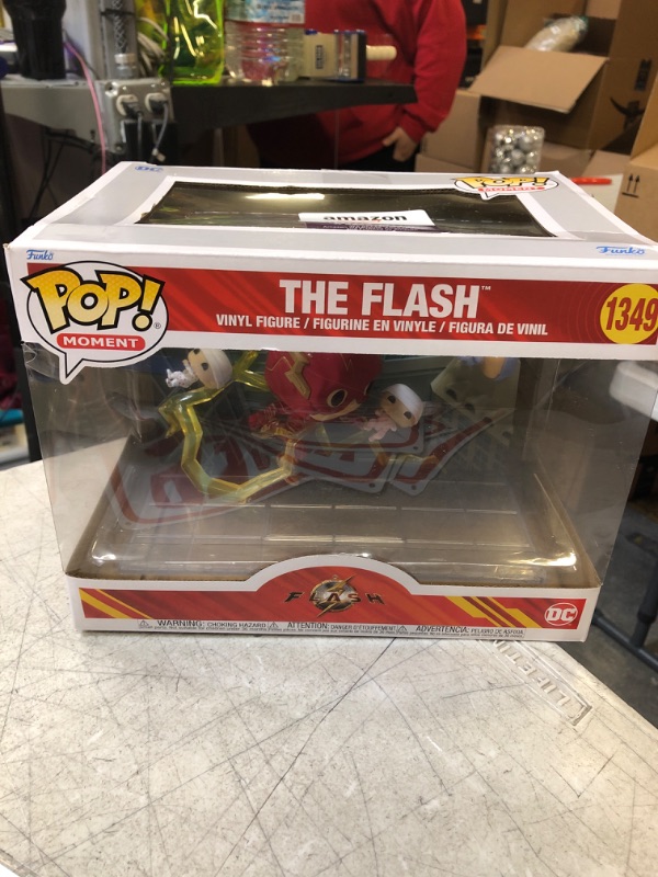 Photo 2 of Funko Pop! Moment: DC - The Flash, The Flash Baby Shower Moment
