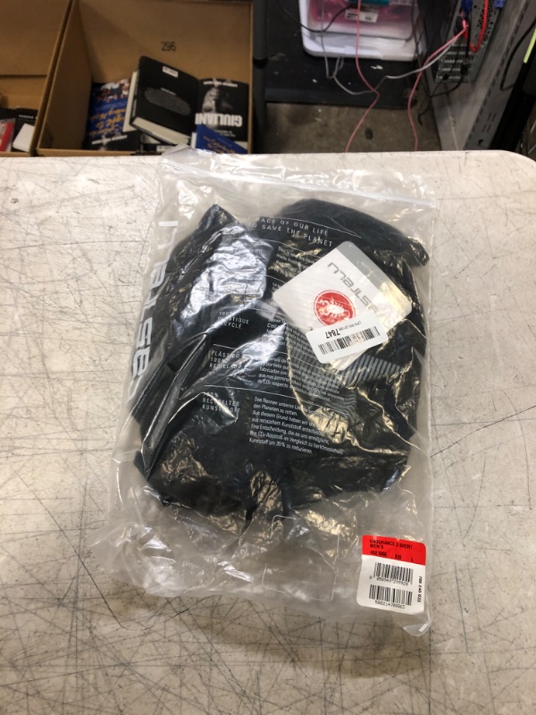 Photo 1 of Castelli - Endurance short black
Size 3