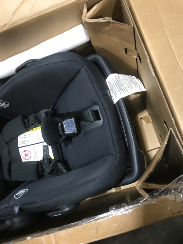 Photo 5 of UPPAbaby ARIA Lightweight Infant Car Seat - Jake