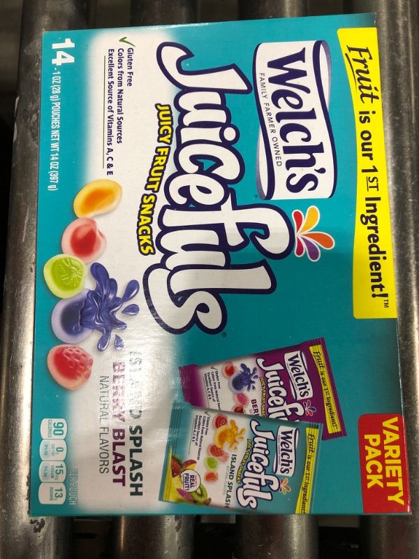 Photo 2 of (2boxes) Welch's Juicefuls Juicy Fruit Snacks, Island Splash/Berry Blast, Perfect for School Lunches Fruit Gushers, Bulk Pack, Gluten Free, Individual Single Serve Bags, 1 oz (Pack of 14) Berry Blast & Island Splash 1 Ounce (Pack of 14) (2boxes)