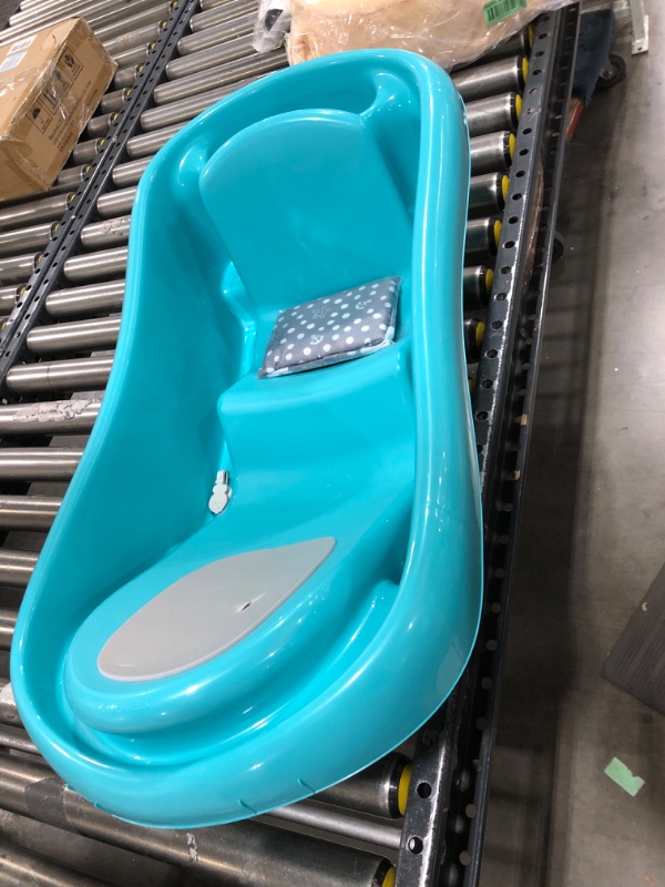 Photo 2 of The First Years Sure Comfort Deluxe Newborn to Toddler Tub, Teal Aqua