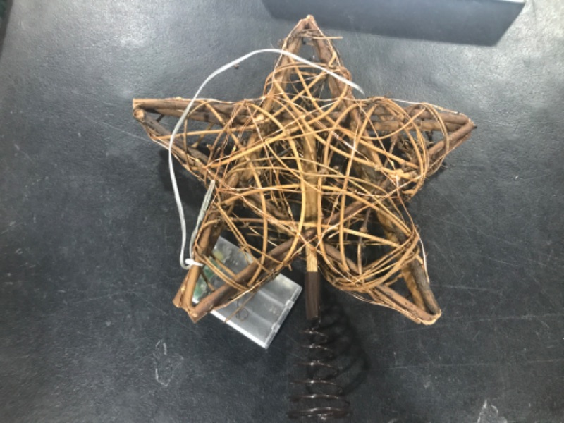 Photo 2 of 10-Inch 20-Light Natural Rattan Star LED Treetop