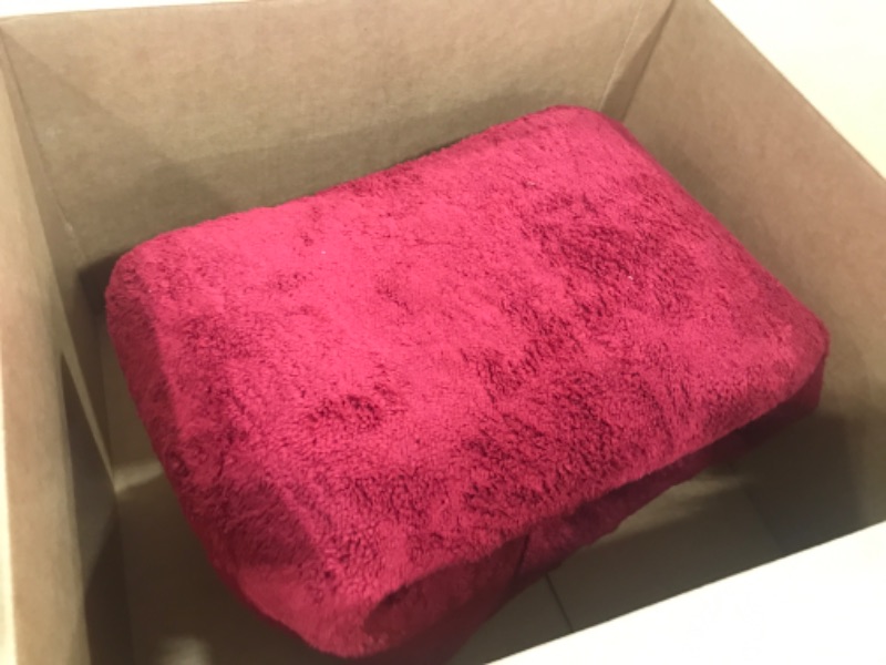 Photo 1 of Bedroom Rug 4x6 Area Rug for Living Room Soft and Thick Kids Rug Shag Memory Foam Rug Nonslip for Nursery Children Kids Girls Room Christmas Decor Minimalist Carpets, Wine Red 4' X 6' Wine Red