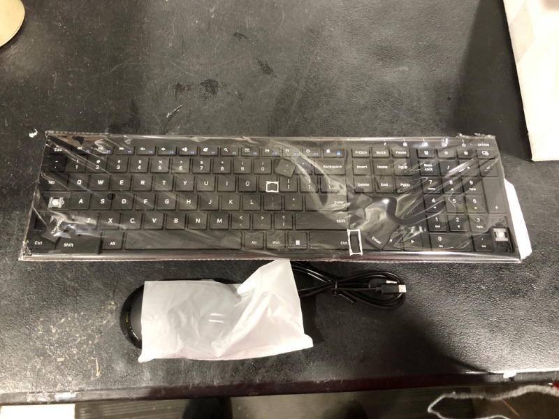 Photo 1 of KEYBOARD AND MOUSE