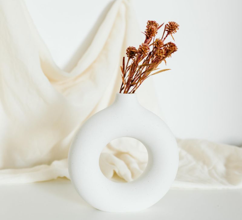 Photo 1 of White Ceramic Vase, Room Decor Donut Vases for Pampas Grass Dried Flowers, Modern Nordic Flower Vase Set for Wedding Table Centerpieces, Minimalist Home Decoration Flower Vase White Medium