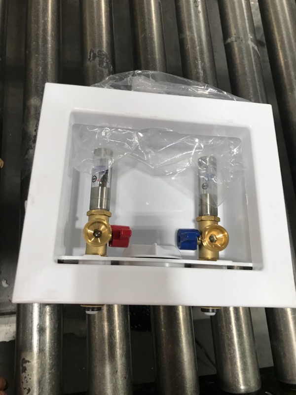 Photo 2 of 1/2 in. Brass Push-to-Connect X 3/4 in. Male Hose Thread Washing Machine Outlet Box with Water Hammer Arrestors
