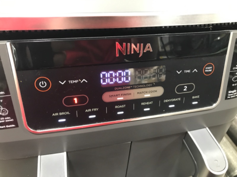 Photo 4 of  NINJA Foodi 6-in-1 8 Qt. Black 2-Basket Air Fryer with DualZone Technology 