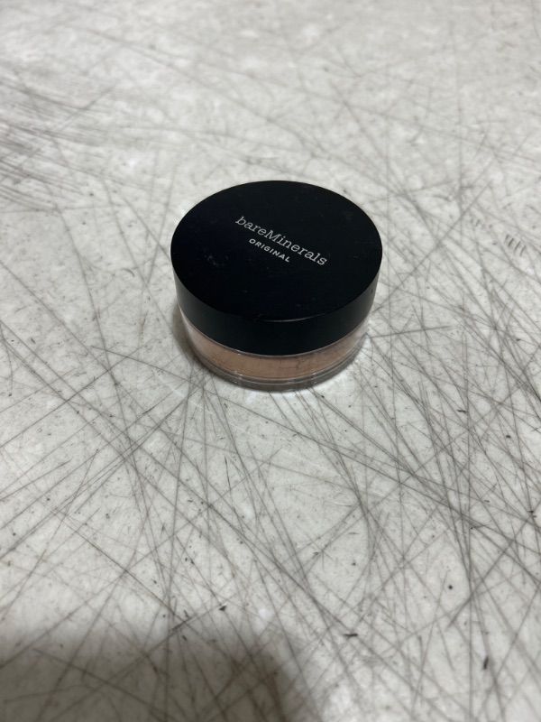 Photo 1 of bareMinerals Mineral Veil Setting Powder, Weightless Talc-Free Finishing Powder Makeup, Extends Makeup Wear, Vegan Tinted Mineral Veil