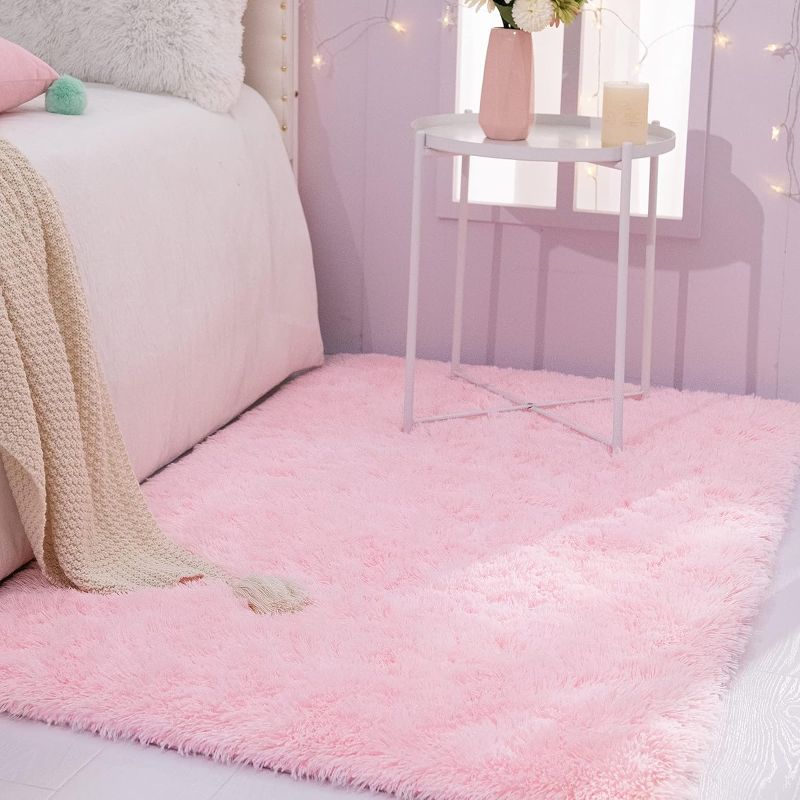 Photo 1 of 3x3 Pink rug 