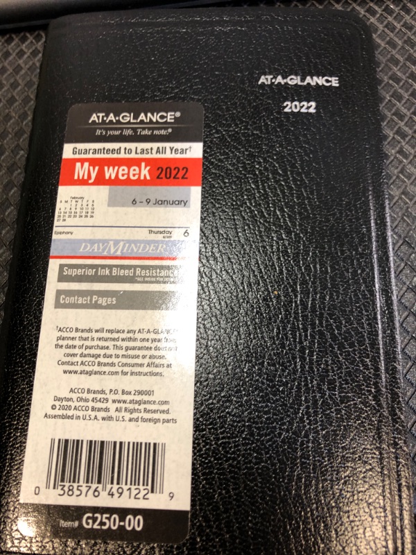 Photo 2 of AT-A-GLANCE 2022 Weekly Appointment Book & Planner by AT-A-GLANCE, 3-1/2 x 6", Pocket Size, Tabbed Telephone/Address Pages, Texture Cover, DayMinder, Black (G25000) 2022 Old Edition Hourly