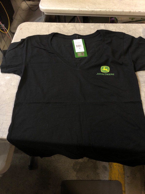 Photo 2 of  John Deere USA and Canada Farm State Pride Ladies V Neck T-Shirt State Outline Graphic Tee
SIZE XL 