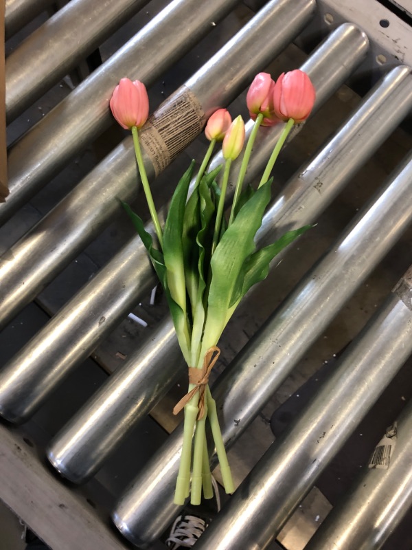Photo 1 of 10 Pcs White Tulips Artificial Flowers Real Touch Fake Tulips Fake Flowers for Decoration 13.5" Faux Tulips Faux Flowers Bulk Artificial Tulips Flowers for Vase Centerpieces Home Wedding Bouquet 10pcs Blooming PINK 
