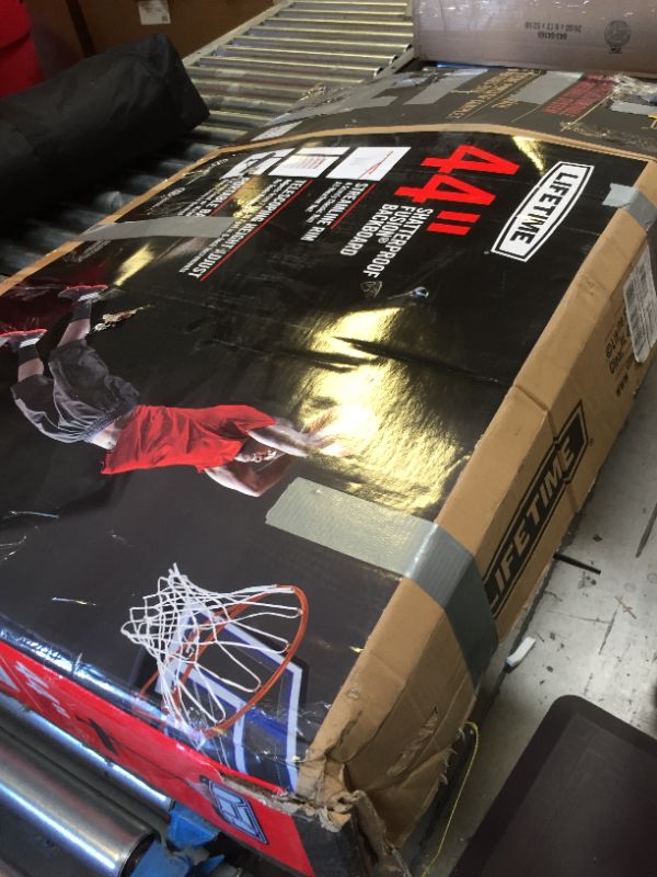 Photo 3 of PARTS ONLY Lifetime Streamline Portable Basketball System 44 inch Shatterproof Backboard
