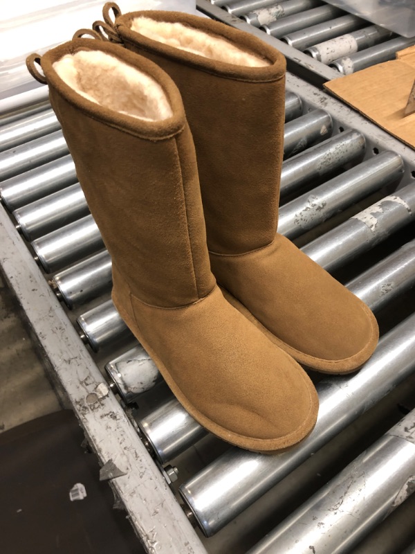 Photo 3 of Bearpaw Phyllis II Women's Boots Size 7