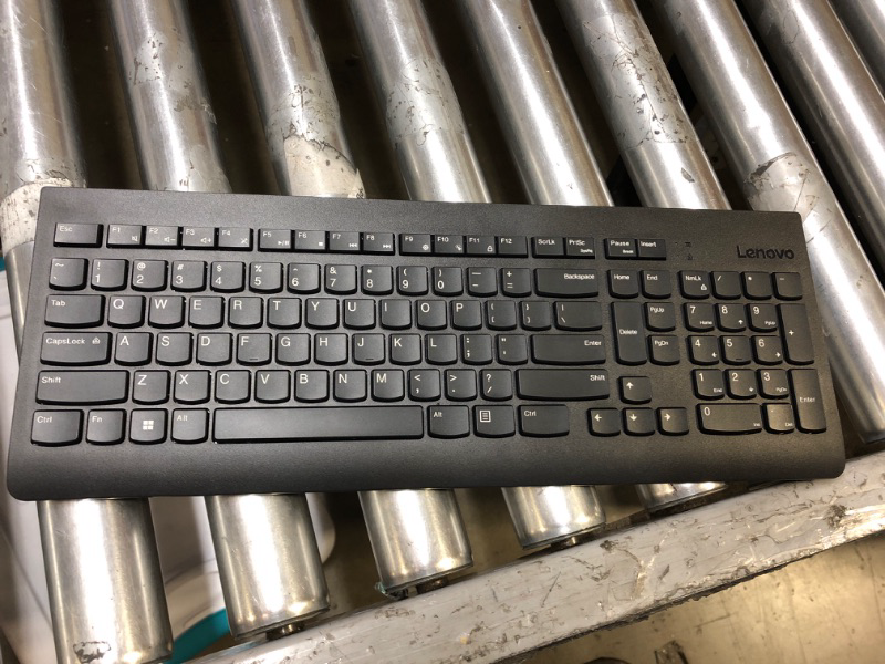 Photo 1 of Lenovo 300 USB Keyboard, Wired, Adjustable Tilt, Ergonomic, Windows 7/8/10, GX30M39655, Black
