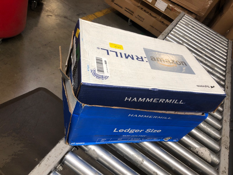 Photo 3 of Hammermill Printer Paper, 20 lb Copy Paper, 11 x 17 - 5 Ream (2,500 Sheets) - 92 Bright, Made in the USA, 105023C 5 Ream | 2500 Sheets Ledger (11x17) Paper