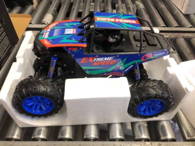 Photo 2 of DEERC DE60 Large 1:8 Scale Upgraded RC Cars Remote Control Car for Adults Boys,Off Road Monster Truck with Realistic Sound,2.4Ghz 4WD Rock Crawler Toy All Terrain Climbing,2 Batteries for 80 Min Play Classic Blue