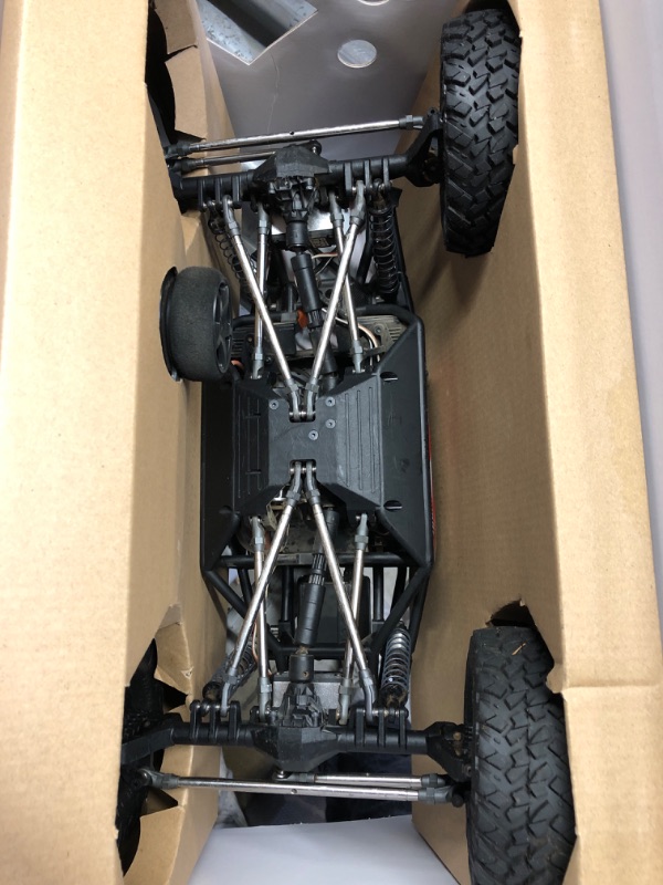 Photo 4 of Axial RC Truck 1/10 Capra 1.9 4WS Unlimited Trail Buggy RTR (Batteries and Charger Not Included), Black, AXI03022BT2