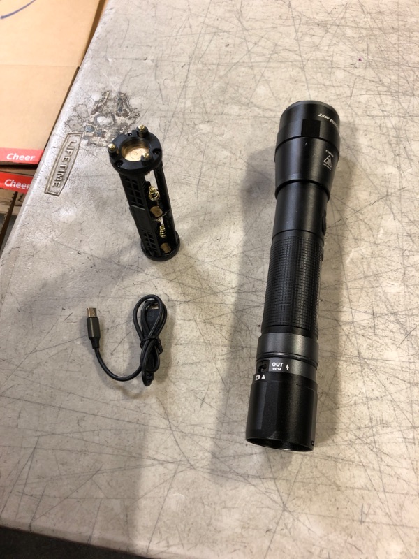 Photo 2 of 2500 Lumens Dual Power LED Rechargeable Focusing Flashlight with Rechargeable Battery and USB-C Cable Included
