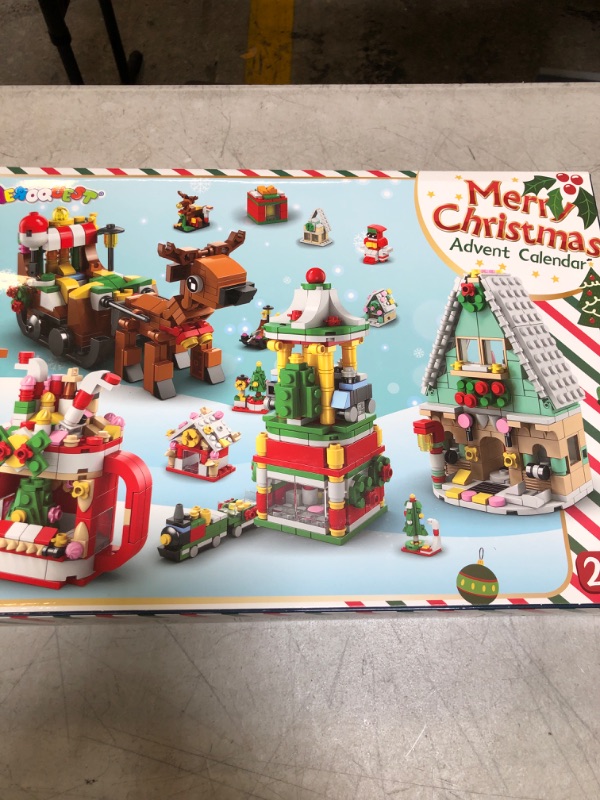 Photo 2 of AEROQUEST Advent Calendar 2023 - Toy Building Sets for Christmas Holiday Countdown Building Block Sets for kids Toy Gift Idea to Adventure with Daily Collectible Surprises(Christmas Sleigh) multicolored