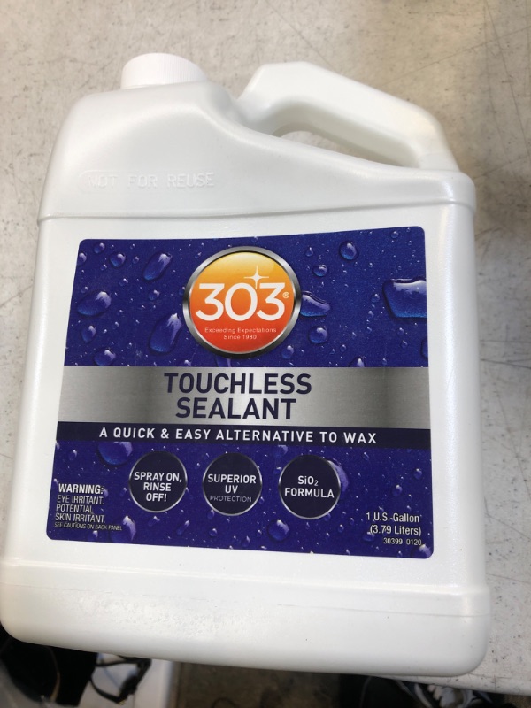 Photo 2 of 303 Products Touchless Sealant - SiO2 Technology - Water Activated Paint and Glass Protection - Spray On, Rinse Off, Refill for Trigger Spray Bottle,1 Gallon (Pack of 4), 30399