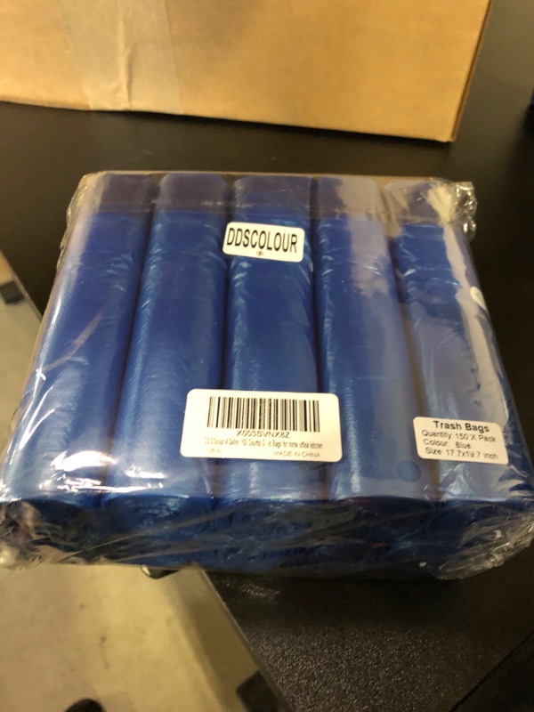 Photo 1 of 150 pack blue 17.7x19.7" trash bags 