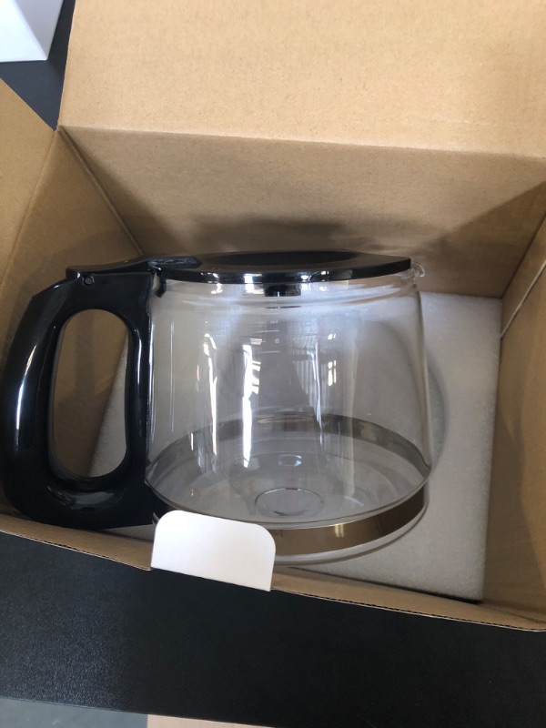 Photo 2 of 89830 10-Cup Coffee Maker Glass Carafe Replacement Compatible with Technivorm Moccamaster 89830 Coffee Maker for KBG Brewers, 10-Cup/1.25L/40oz, 1 Pack