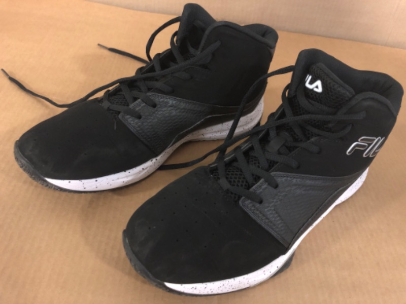 Photo 1 of Men's Shoes size 12