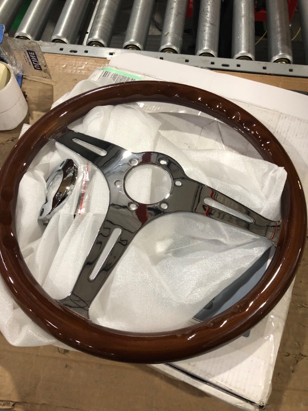 Photo 2 of 15" 6 Bolt Wood Grain Racing Rivet Steering Wheel Vintage Nostalgia Style Steering Wheel with Horn Buttons 15'' Rivet Style