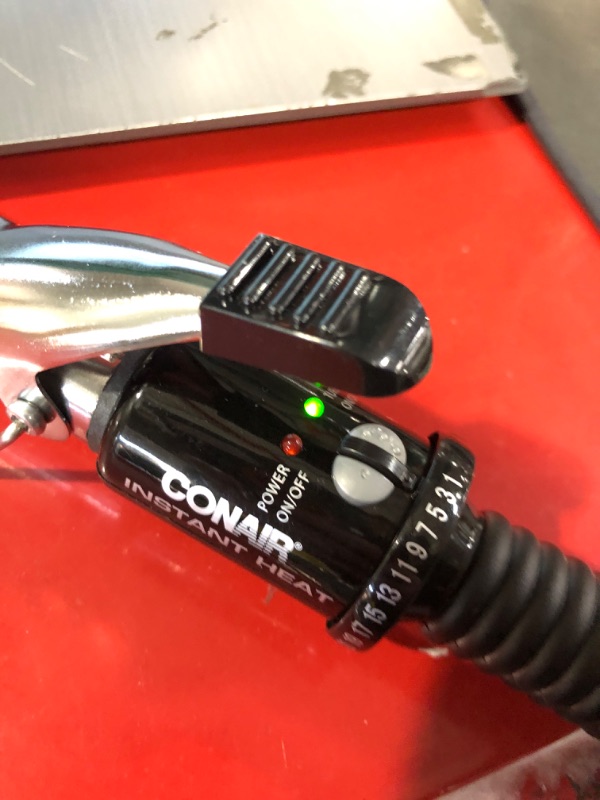 Photo 2 of Conair Instant Heat  Curling Iron - 1&#34;