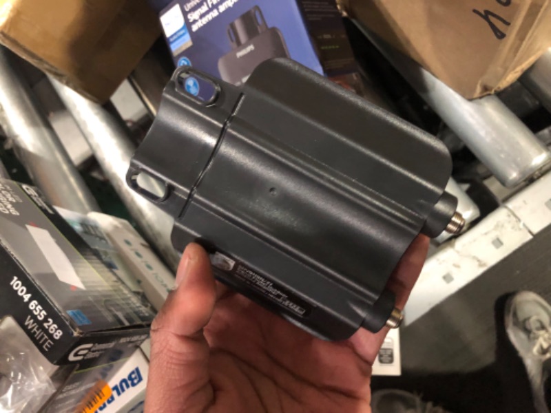 Photo 1 of *FOR PARTS ONLY*
Philips Signal Finder Outdoor Antenna Amplifier
