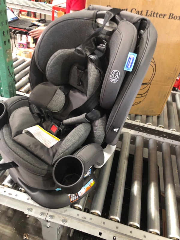 Photo 2 of ***USED - DIRTY - LIKELY MISSING PARTS - UNABLE TO VERIFY FUNCTIONALITY***
Graco® Turn2Me™ 3-in-1 Car Seat, Manchester
