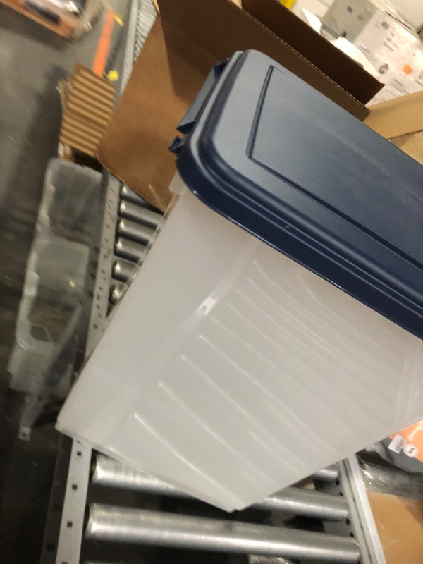 Photo 3 of *** MISSING PARTS *** IRIS USA WeatherPro Airtight Pet Food Storage Container - 69 Qt