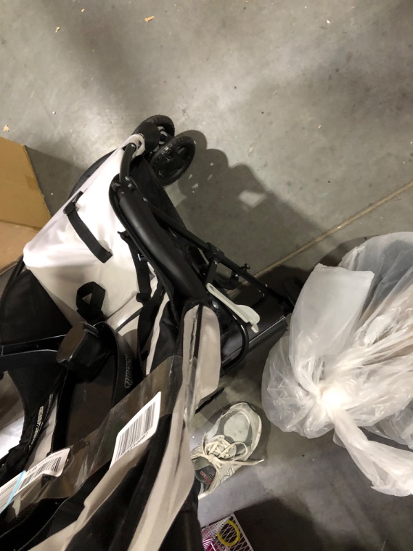 Photo 4 of *** UNKNOWN IF MISSING PARTS *** Kolcraft Cloud Plus Lightweight Easy Fold Compact Toddler Stroller